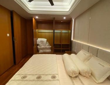 Deluxe One-Bedroom Apartment with City View