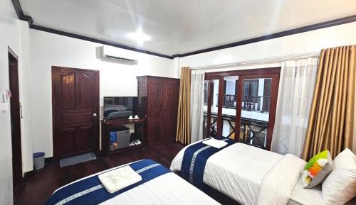 Twin Room with Balcony
