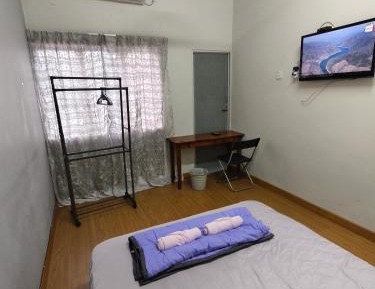 Double Room with Shared Toilet