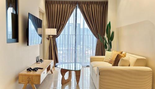 Three-Bedroom Apartment with Water View