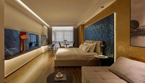 King Suite