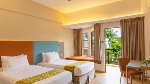 Sunset Family Room (Newly Refurbished)