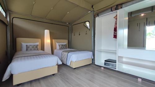 Superior Twin Room with Garden View