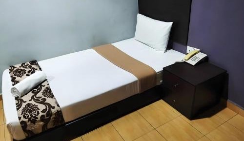 Deluxe Single Room