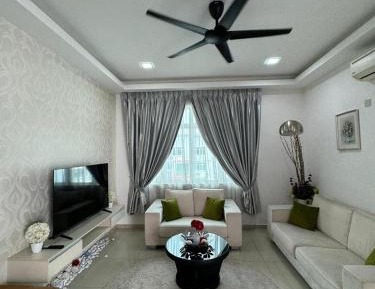 Three-Bedroom Premium Apartment with Balcony