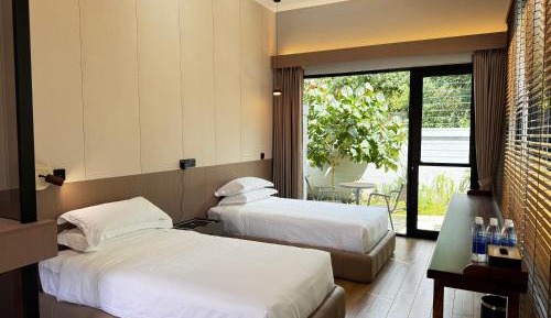 Superior Twin Room with Garden View