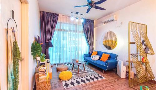 Deluxe One-Bedroom Apartment