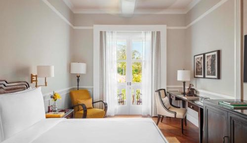 State Room King Bed Pool View
