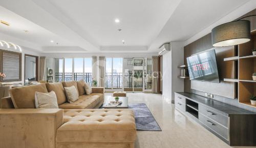 Four-Bedroom Apartment
