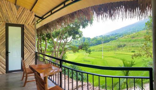 Family Room with Mountain View