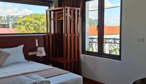 Double Room with Mountain View