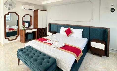 Suite with Balcony
