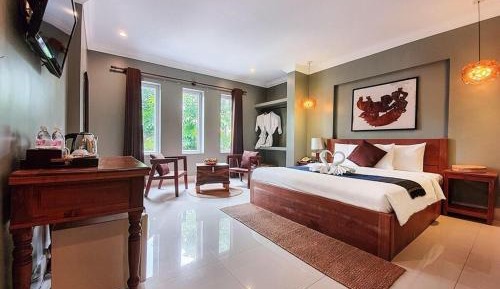 Superior King Room