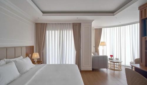 King Room with Balcony