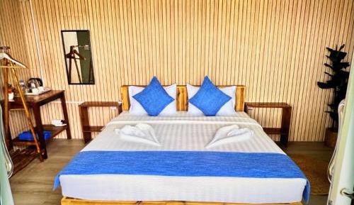 Bungalow with Sea View
