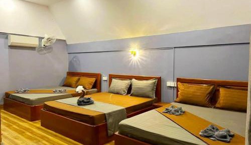 Deluxe Triple Room
