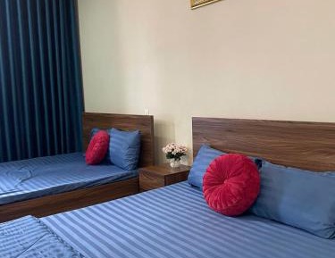 Quadruple Room with Shared Bathroom
