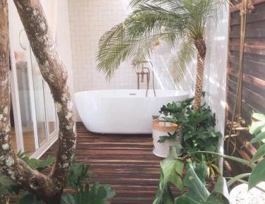 King Room with Garden View