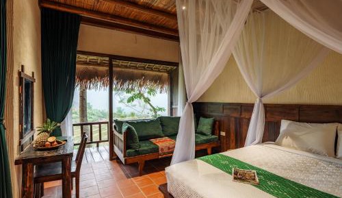 Deluxe Double Room with Balcony