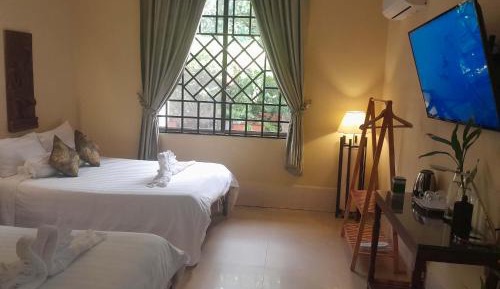 Large Twin Room