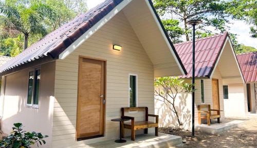 Deluxe Bungalow