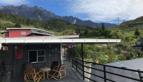 AmanCin Three-Bedroom House Mt. Kinabalu View