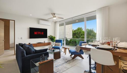 Three-Bedroom Apartment with View