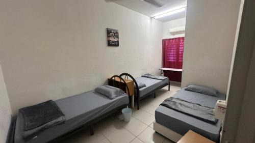 Triple Room with Shared Bathroom