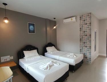 Twin Room with Balcony