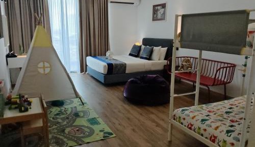 Family Studio