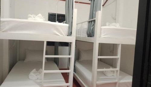 Mixed Dormitory Room
