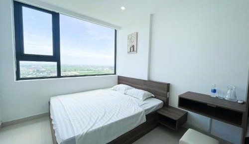Two-Bedroom Apartment with Balcony