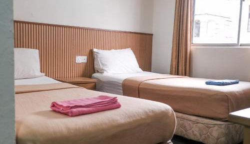 Twin Room with City View