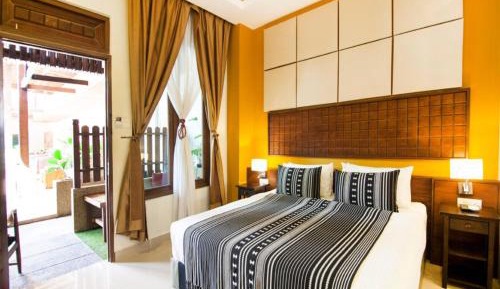 King Room with Pool View