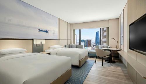 Deluxe Twin Room with City View