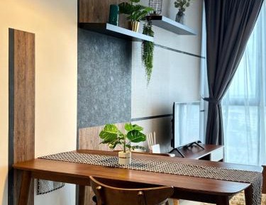 One-Bedroom Apartment - Non-Smoking