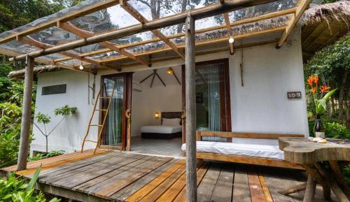 Twin Room with Sea View