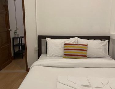 Deluxe Double Room with Extra Bed
