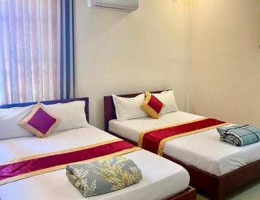 Large Twin Room