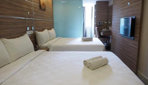 Deluxe Family Room