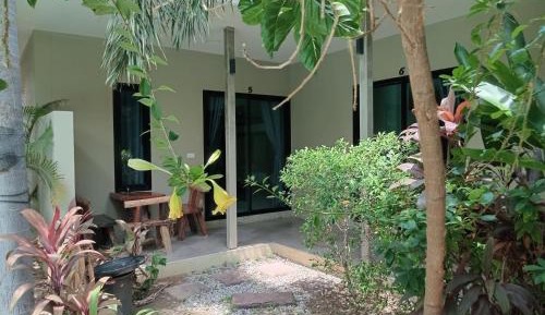 King Room with Pool View