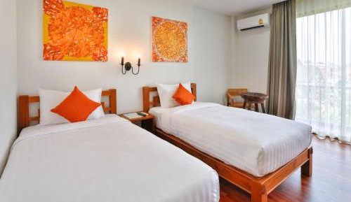 Twin Room with Balcony