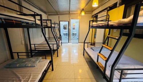 Mixed Dormitory Room