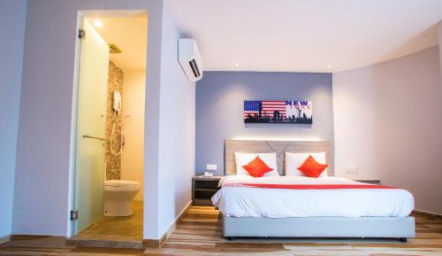 Superior King Room