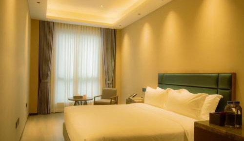 Standard King Room
