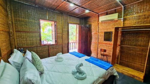 Premier King Villa Aircon Sea View