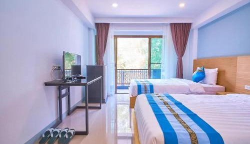 Deluxe Twin Room