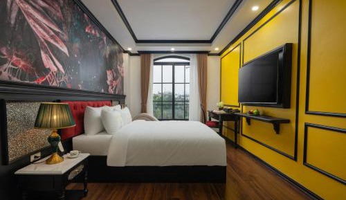 Deluxe Double or Twin Room
