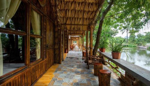 Bungalow Double with River View