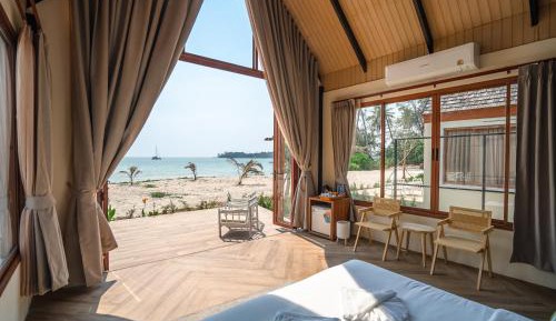 Deluxe Double Room with Sea View